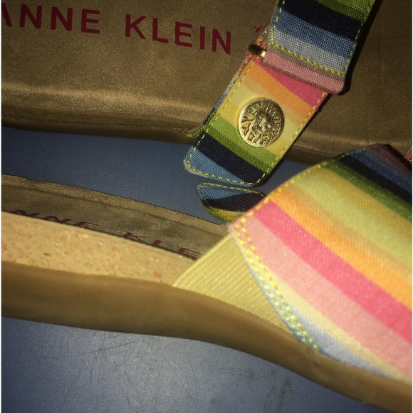 Anne Klein Slides Sz. 8 Ladies - Picture 7 of 7